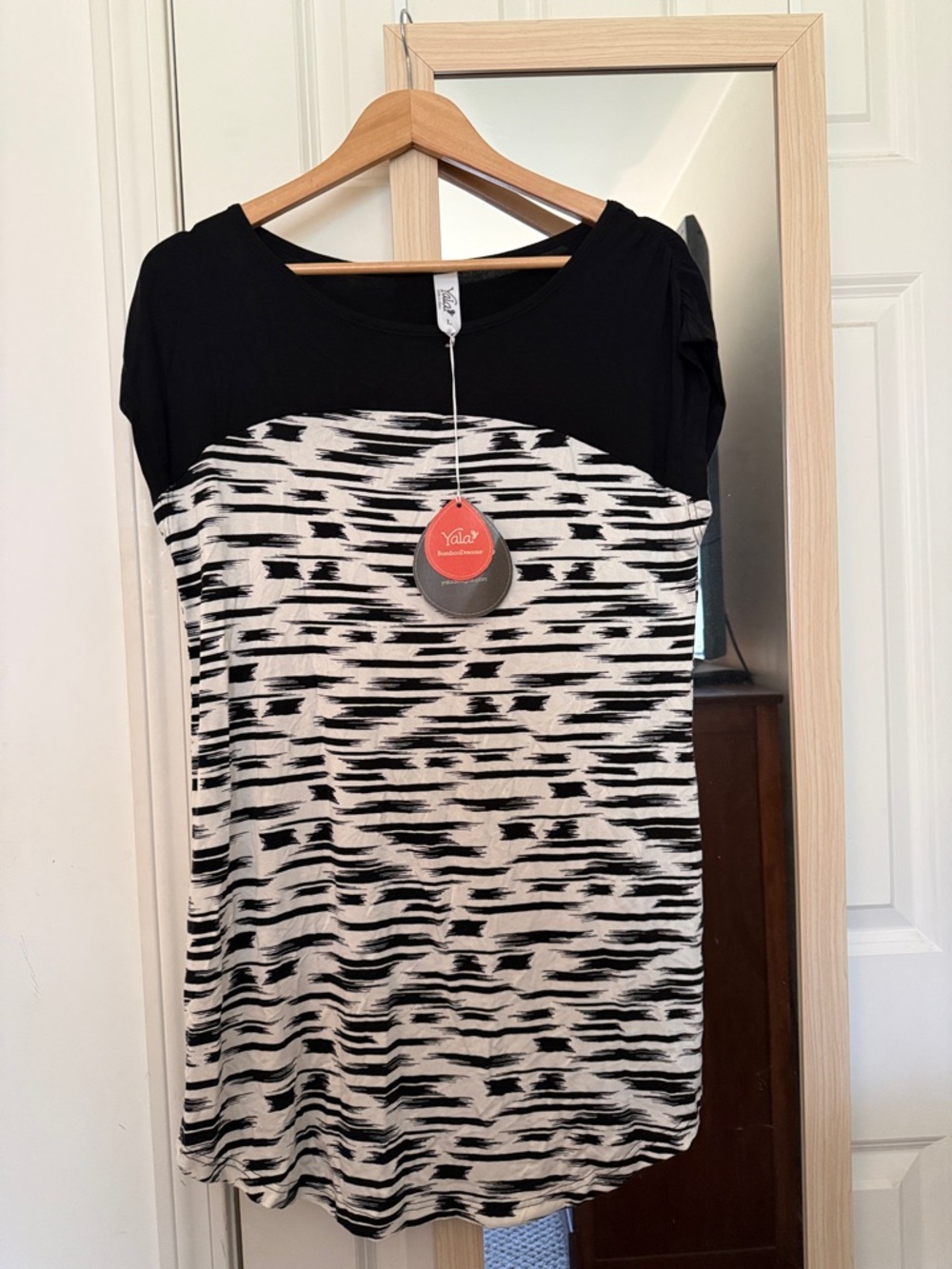 YALA CLAIRE COLOR BLOCKBRUSHSTROKE TUNIC